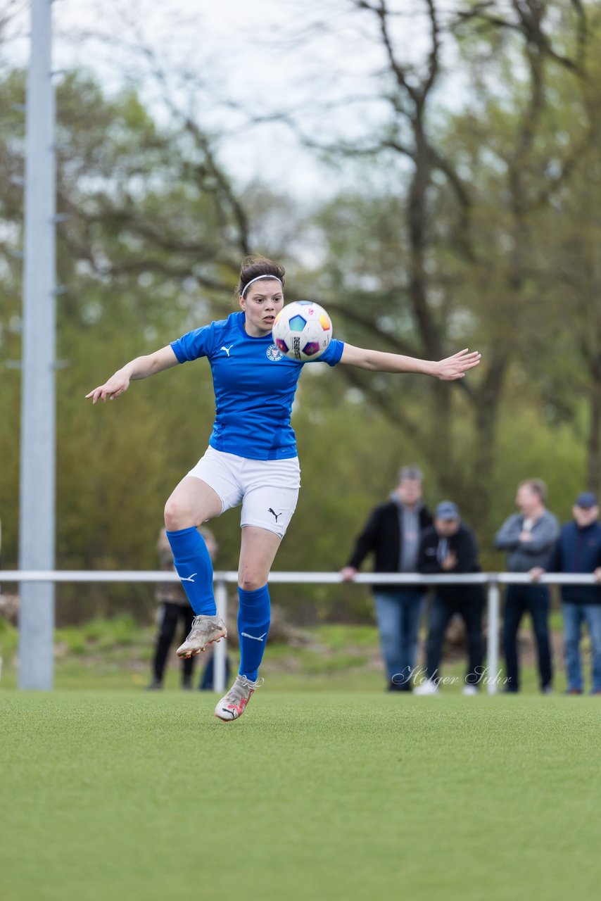 Bild 375 - F SV Wahlstedt - Holstein Kiel II : Ergebnis: 8:1